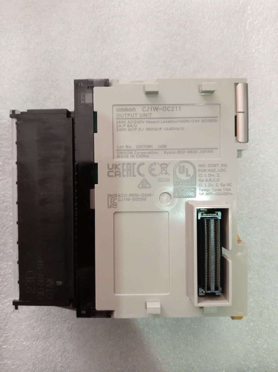 Mô Đun CJ1W-OC211